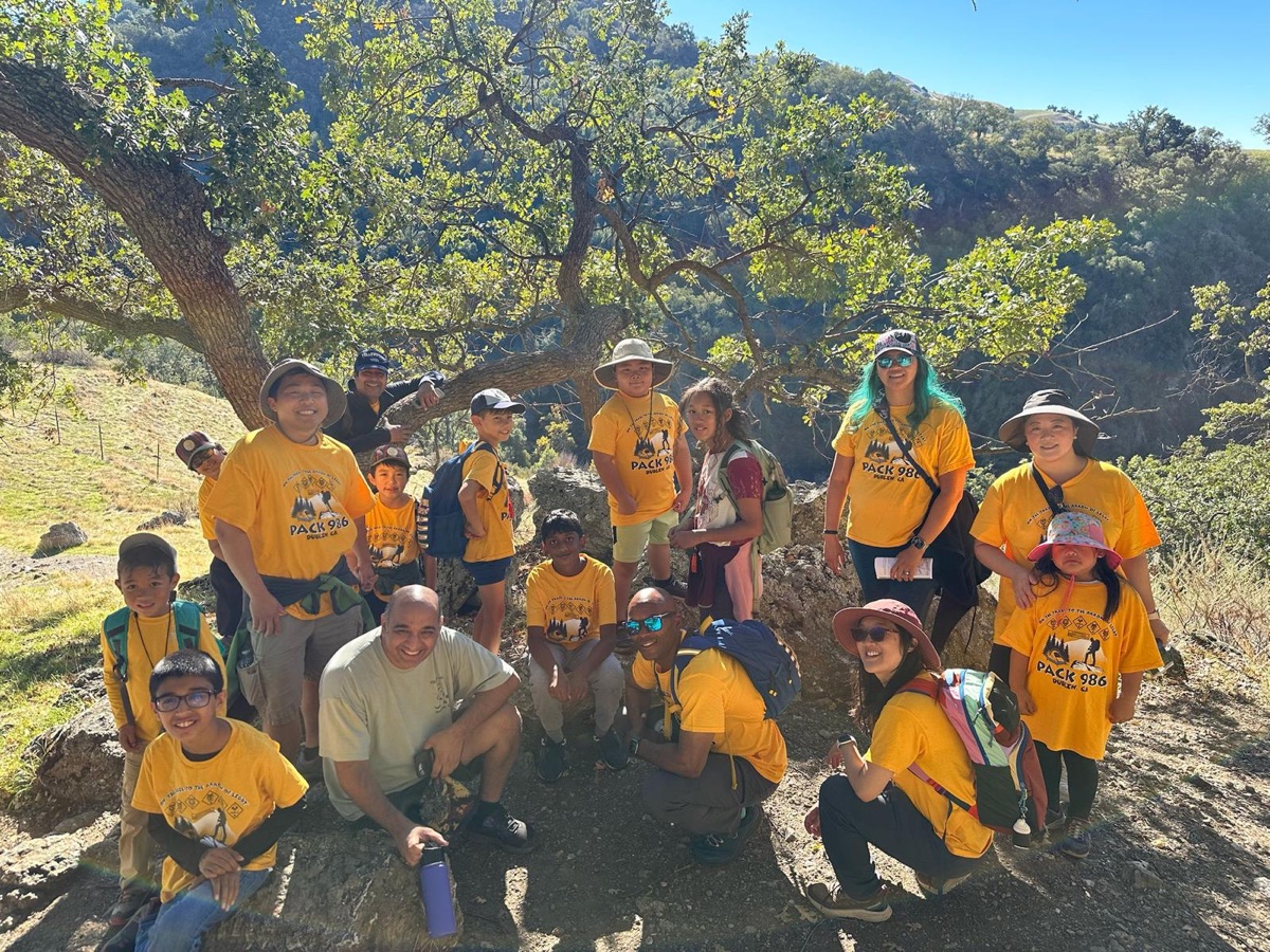 Pack 986 scouts on a group hike in the hills